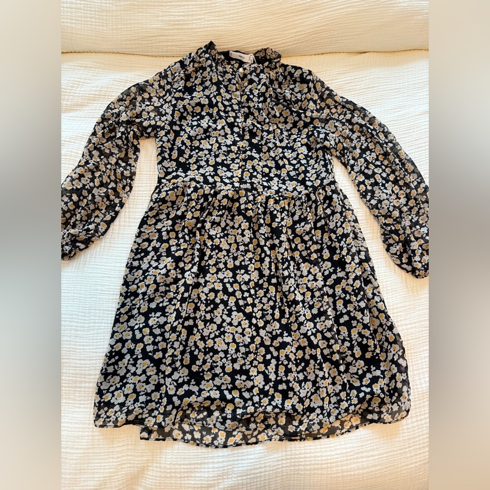 NWT! Mango - Flowy Print Mini Dress - XS